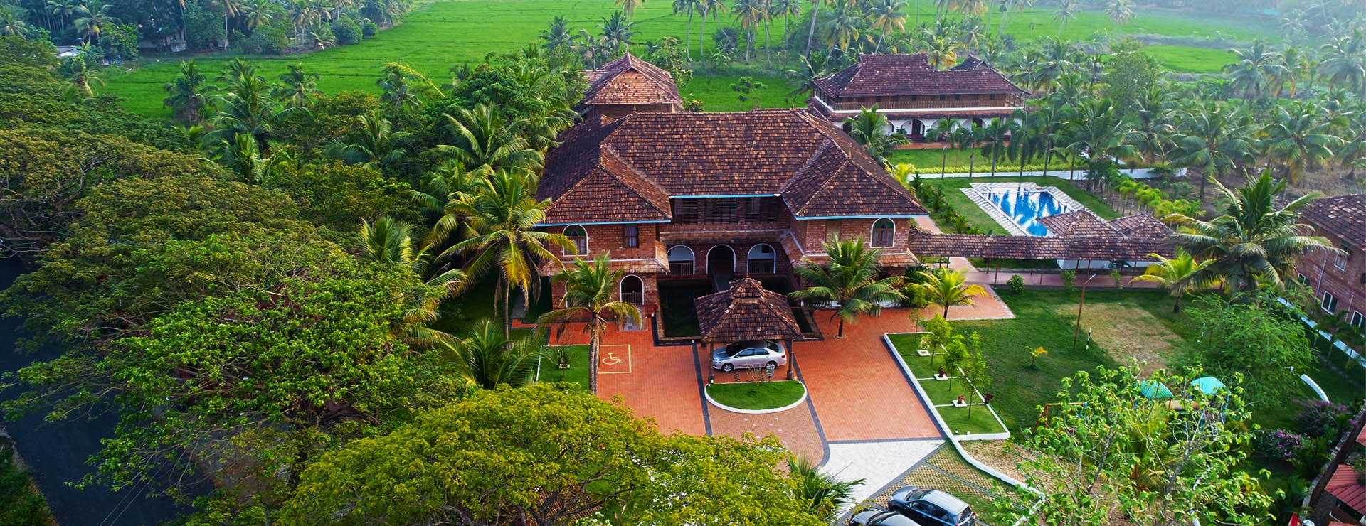 Resorts in Kumarakom: A Serene Escape at Kumarakom Heritage