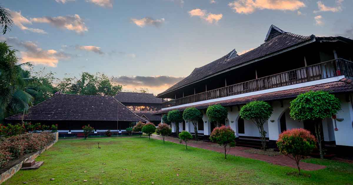 resorts in kumarakom